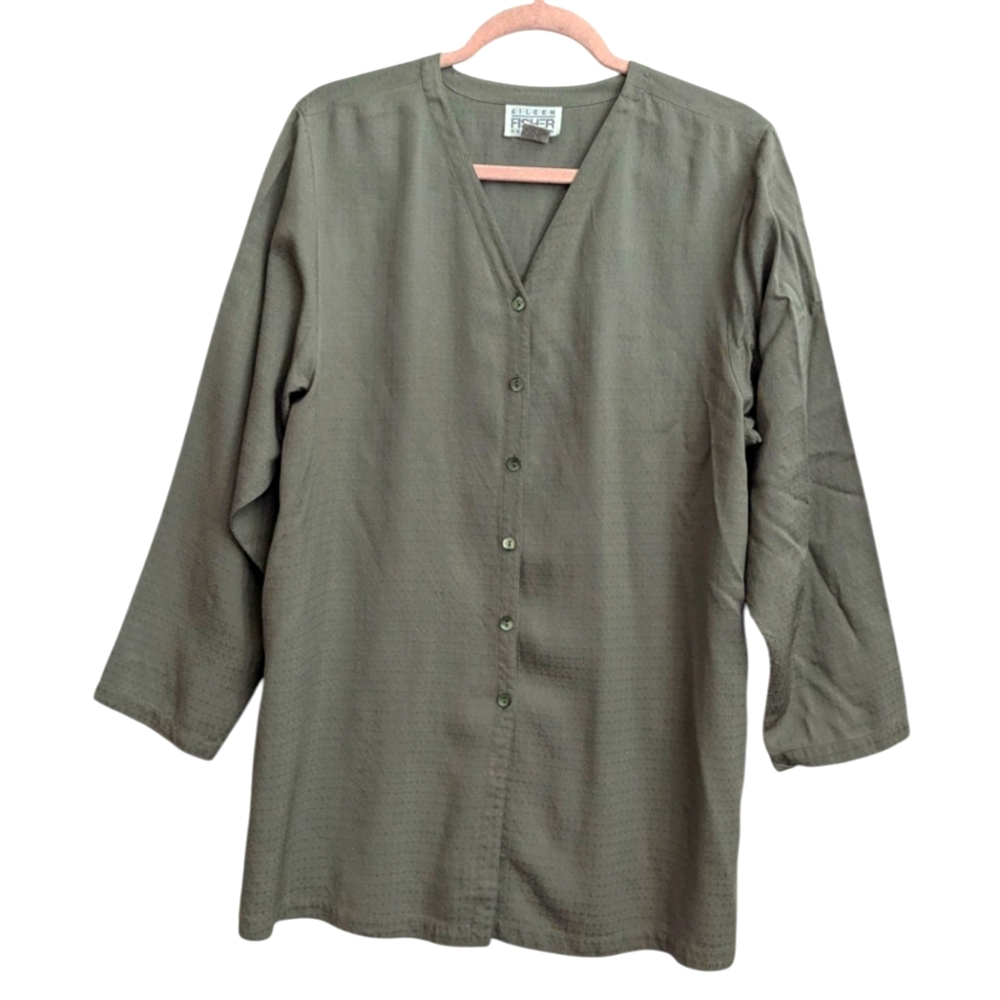 Eileen Fisher New York Green 100% Silk Button Up Loose Blouse Size Small V Neck
